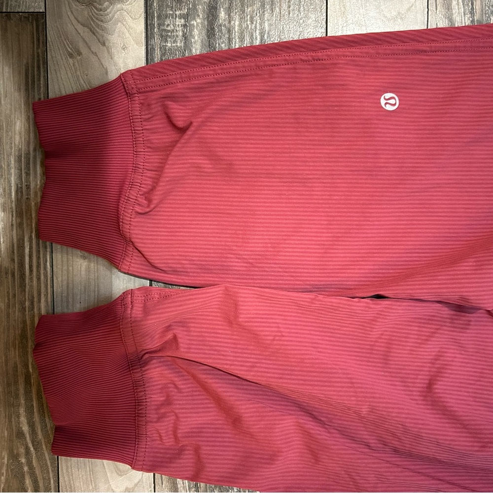 Lululemon Dance Studio Jogger - Picture 5 of 8